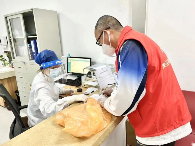 辽宁24小时高价回收医保(24小时高价回收医保医保套出)